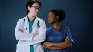 What Should You Know About Finding Best Quality Medical Scrubs For Professionals